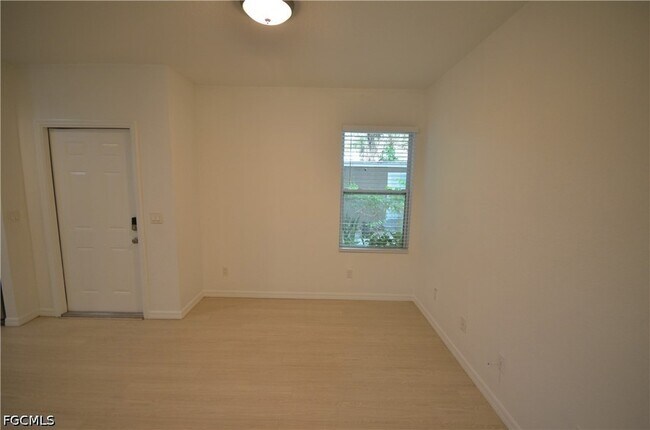 Building Photo - 3303 Armstrong Ct