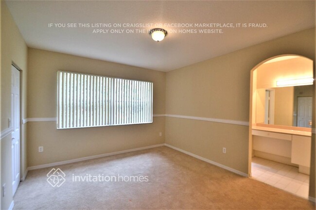 Building Photo - 12768 SW 49th Ct