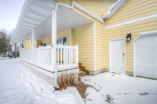 Foto del edificio - 402 S Yellowstone Ave