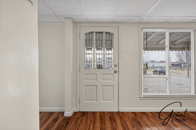 Foto del edificio - 3 bedroom 2 bath