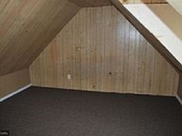 DORMITORIO PRINCIPAL DE ARRIBA - 1324 M St NE