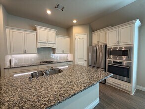 Building Photo - 103 Wild Garden Ct
