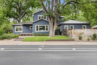 Building Photo - 2000 Rundell Pl