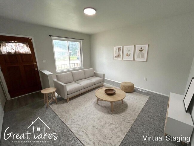 Foto del edificio - Beautiful 3 Bedroom 1 Bathroom now available for rent!