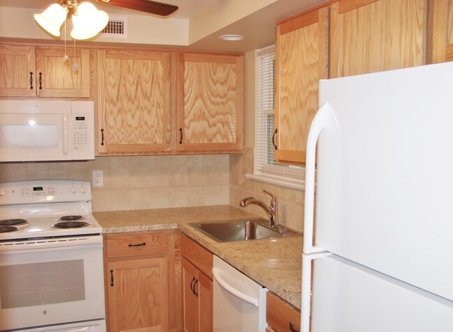 Kitchen - 315 S Valley Forge Rd