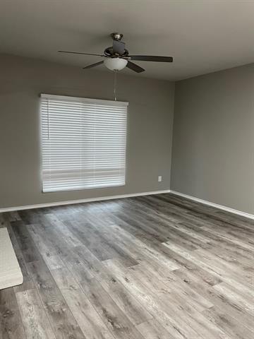 Foto del edificio - 220 Samuel Blvd