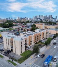 Building Photo - 1051 SW 1st St