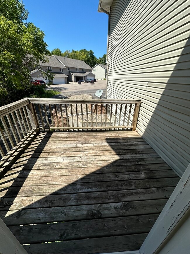 671 Agency Rd, Mankato, MN 56001 Townhome Rentals in Mankato MN