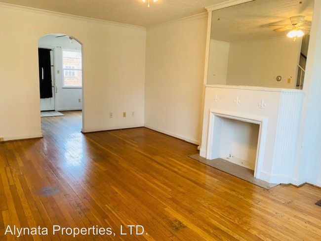 Building Photo - 846-852 Kenwick Rd
