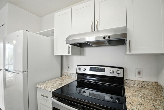 Foto del edificio - Lihue 2-Bedroom Condo for Rent