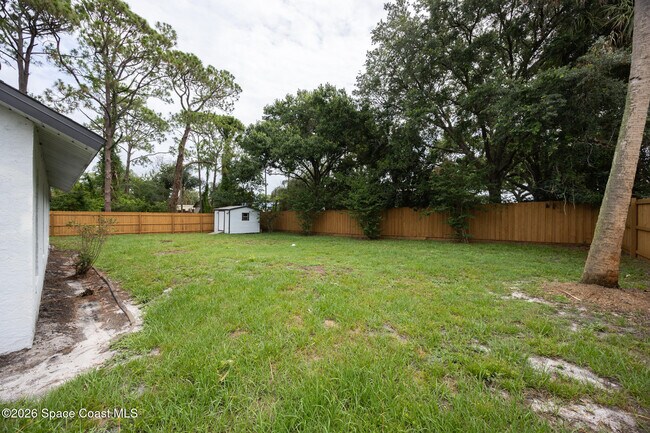Building Photo - 6655 Corto Rd