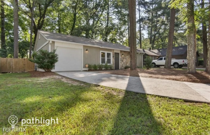 Primary Photo - 2 br, 1 bath House - 6907 Hickory Log Road...