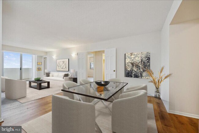 Foto del edificio - 4601 N Park Ave