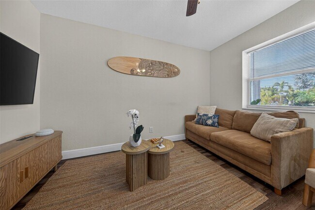 Foto del edificio - 540 NE 59th Ct