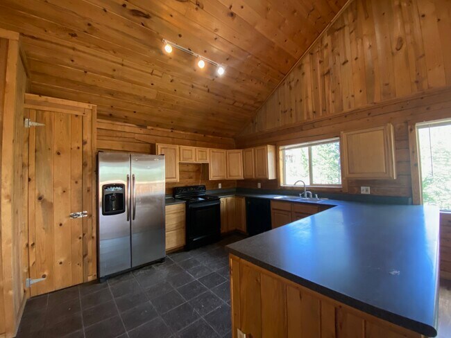 Foto del edificio - 110 Hillside Rd