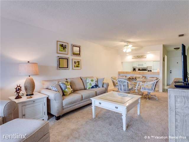 Foto del edificio - 200 Lenell Rd