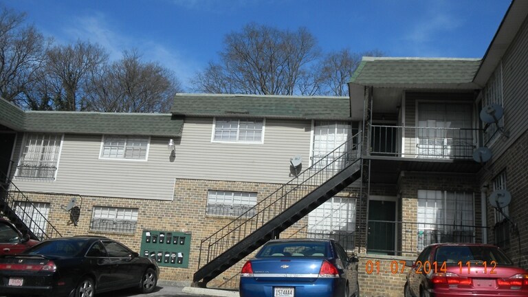 Building Photo - 1316-1320 15th Ct N