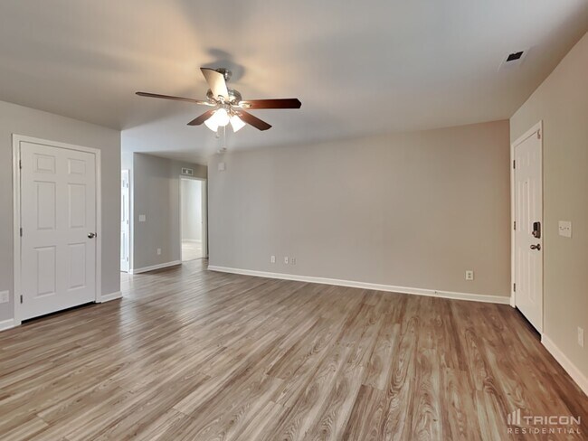 Building Photo - 8130 Chimore Ln