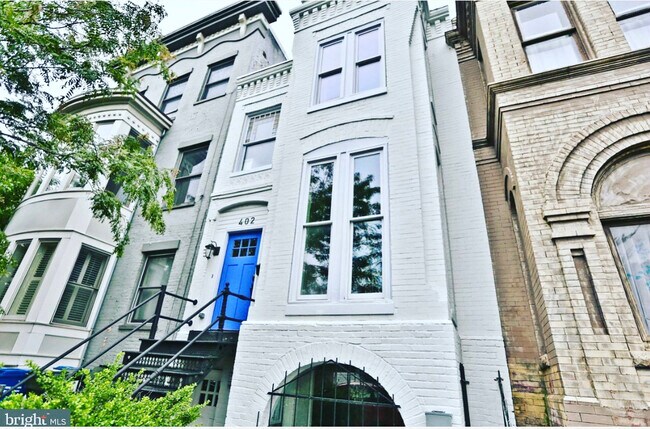 Building Photo - 402 N St NW