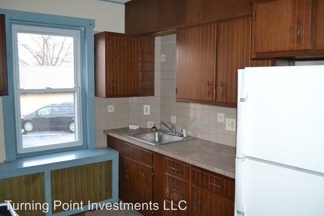 Building Photo - 3 br, 1 bath House - 515 Greenwich St.