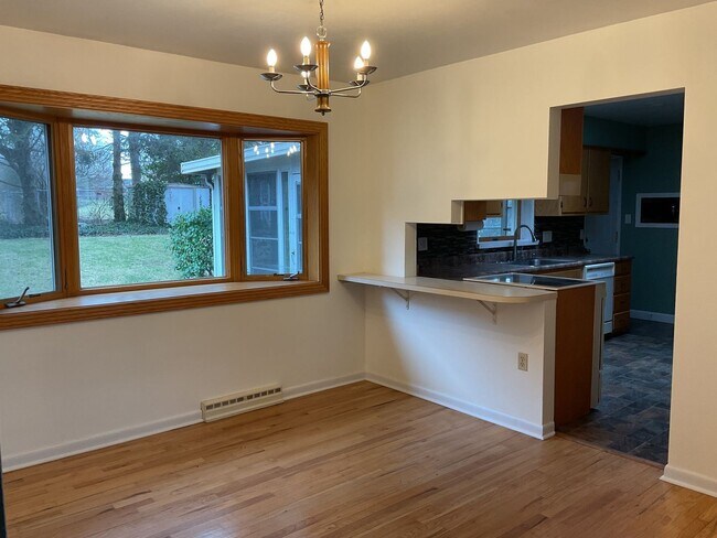 Building Photo - 3 br, 2 bath House - 53 CENTER DR