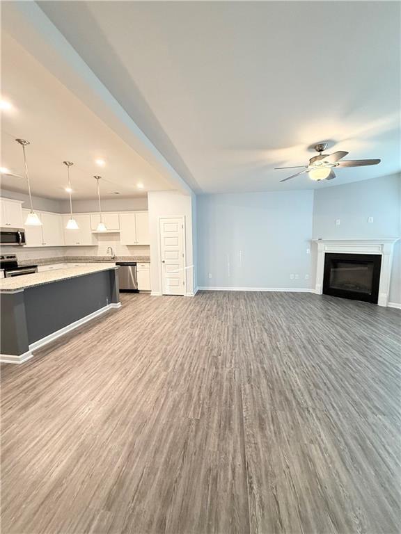 Building Photo - 247 Centennial Cir