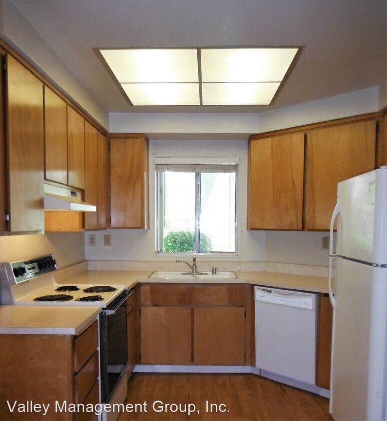 Primary Photo - 2 br, 2 bath House - 458 Shadowgraph Dr Bu...