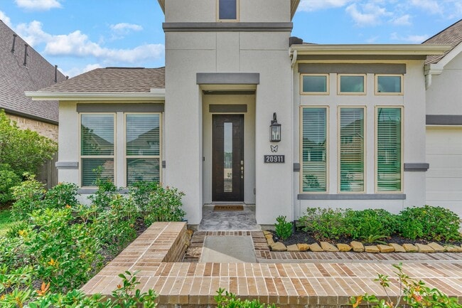 Building Photo - 20911 Velvet Wing Dr