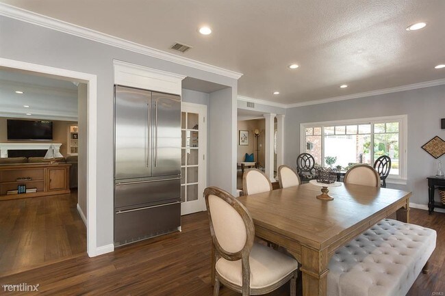 Building Photo - 4 br, 3 bath House - 3931 Fairbreeze Cir