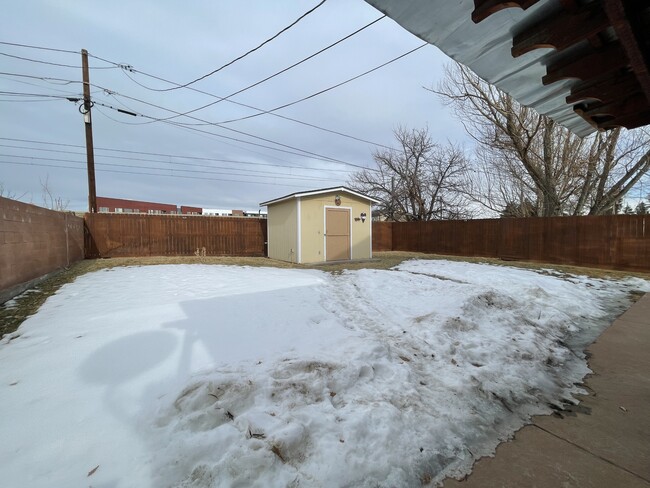 Foto del edificio - 10689 W 13th Ave