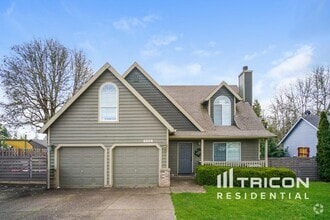 Building Photo - 2056 NE Coburn Dr