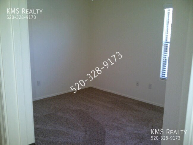 Foto del edificio - 1955 E Corte Morsana