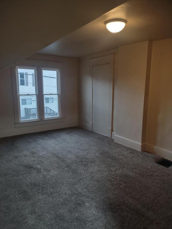 Foto del edificio - 348 Elmwood Avenue