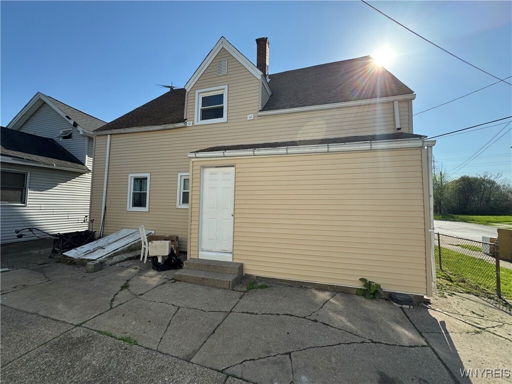 Building Photo - 131 Kail St