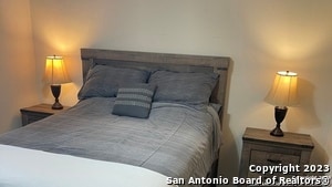 Building Photo - 1045 Shook Ave