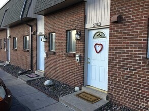 Building Photo - 6035 W 47th Ave
