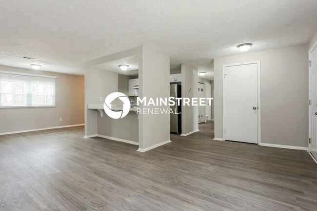 Photo - 3 Bedroom Pet-Friendly Home in Stone Mountain, GA with Main Street Renewal