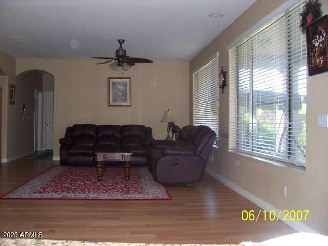 Building Photo - 1816 E Glacier Pl