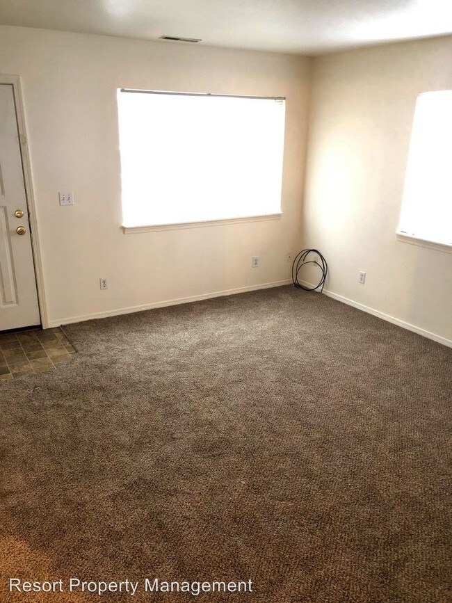 Foto del edificio - 213-213 E Homestead Ave