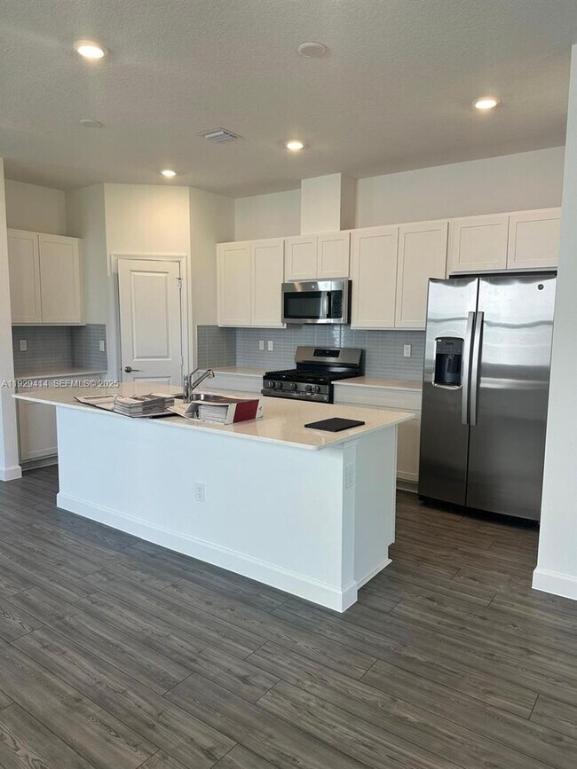 Foto del edificio - 1443 Tangled Orchard Tr