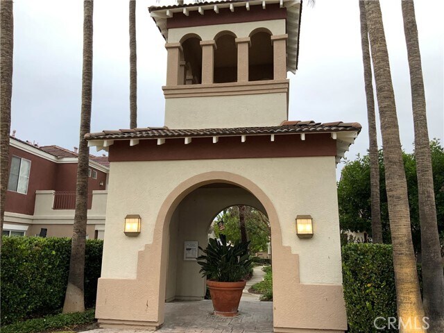 Building Photo - 8 Santa Barbara Ct