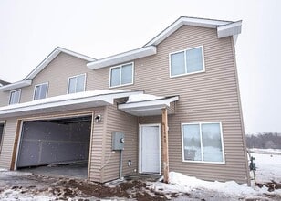 Building Photo - 11551 37th Ave SE