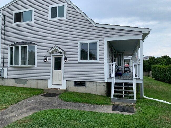 Building Photo - 31 Briarwood Ave