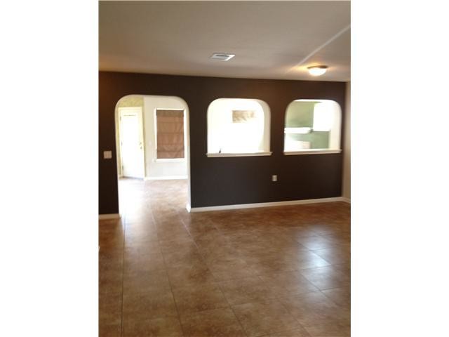 Foto del edificio - 511 Colonial Park Blvd