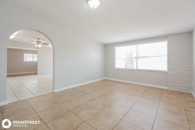 Foto del edificio - 3242 S Champlain Ave, Tucson, AZ 85730