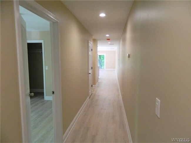 Foto del edificio - 417 Center St