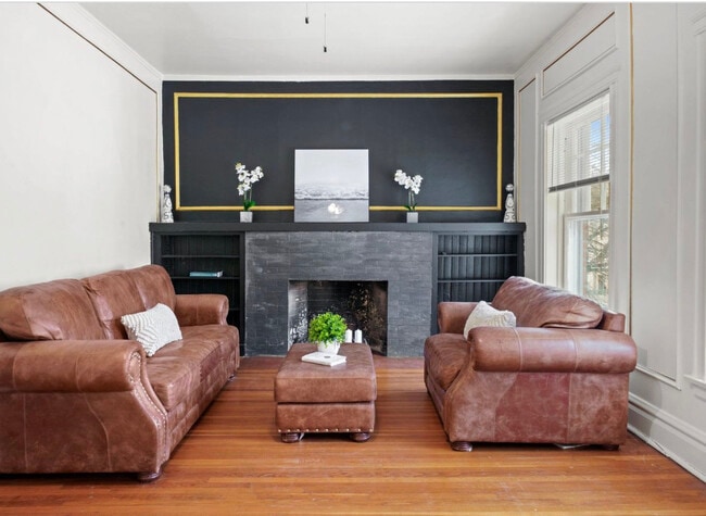 Foto del edificio - 1067 W Balmoral Ave