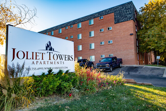 Property Sign - Joliet Towers