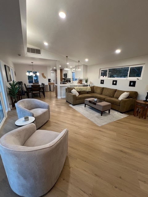 Foto del edificio - 9415 Mesa Terrace