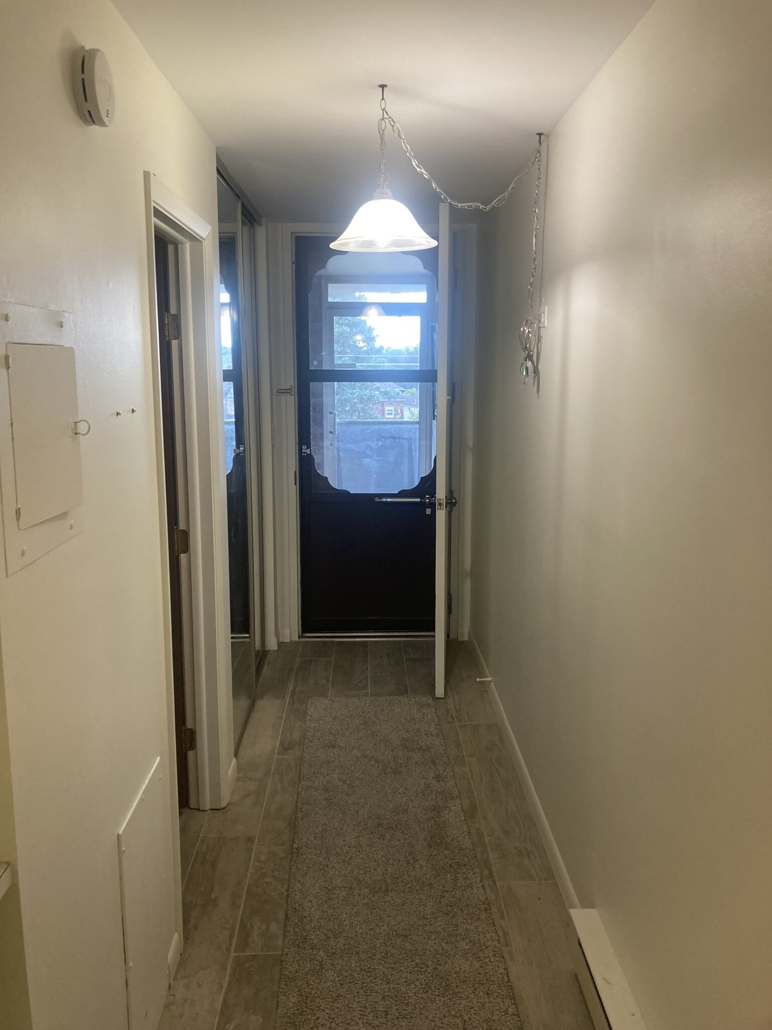 2331 E Market St Akron, OH 44312 – photo 1